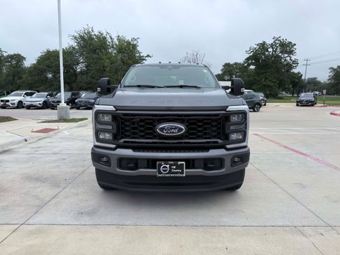 Used 2024 Ford F250 XL w/ STX Appearance Package AWD/4WD image 9