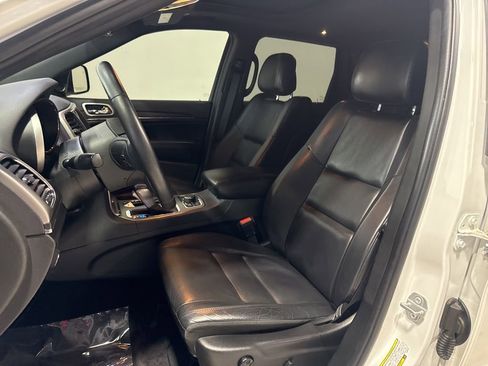 Used 2018 Jeep Grand Cherokee Limited image 22