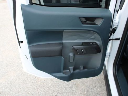 New 2026 Ford Maverick XL FWD image 8