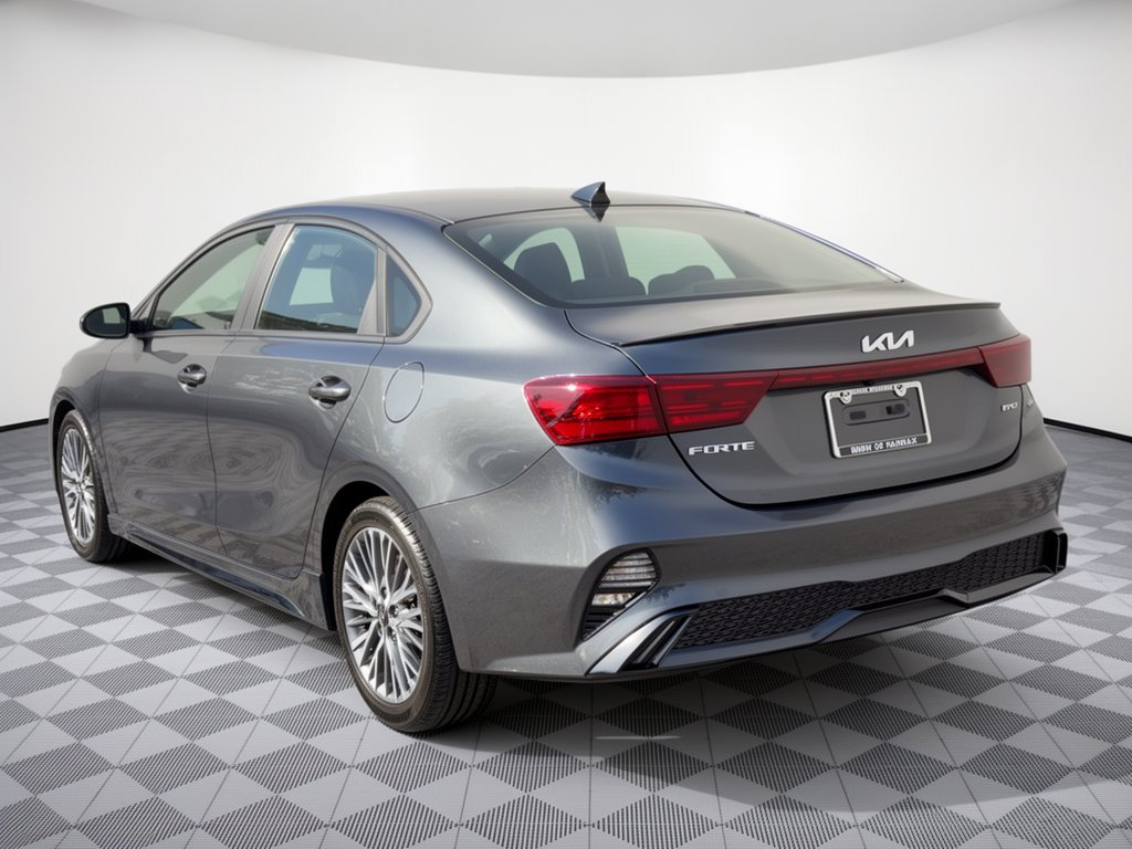 Used 2023 Kia Forte GT-Line w/ GT-Line Premium Package FWD image 3
