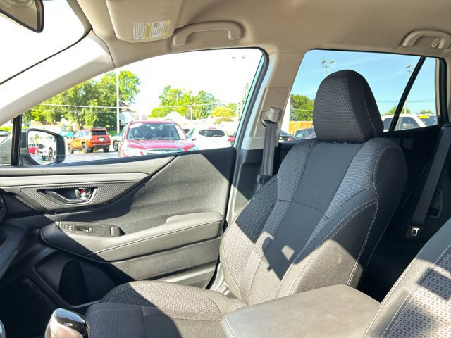 Used 2023 Subaru Outback Premium AWD/4WD image 17