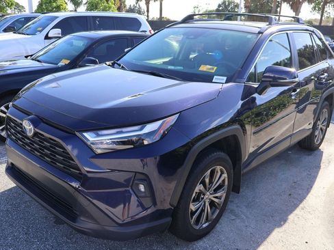 Certified 2023 Toyota RAV4 XLE Premium image 2