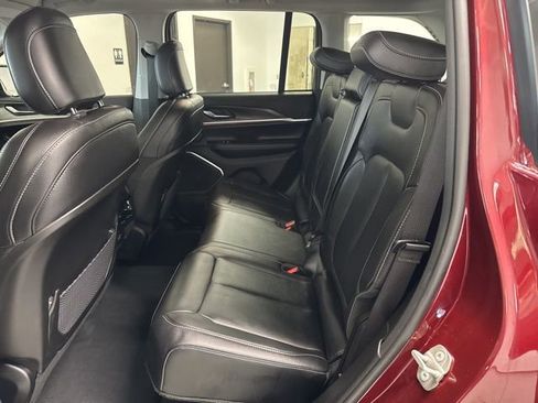 Used 2024 Jeep Grand Cherokee Limited w/ Trailer Tow Package image 22