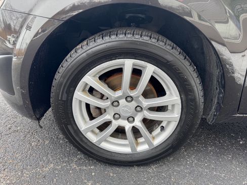 Used 2016 Chevrolet Sonic LT w/ Fun and Sun Package image 18