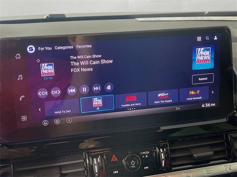 New 2026 Nissan Pathfinder SL image 9