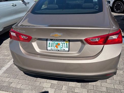 Used 2023 Chevrolet Malibu LS image 9