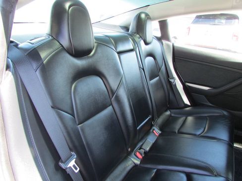 Used 2023 Tesla Model 3 Long Range AWD/4WD image 30