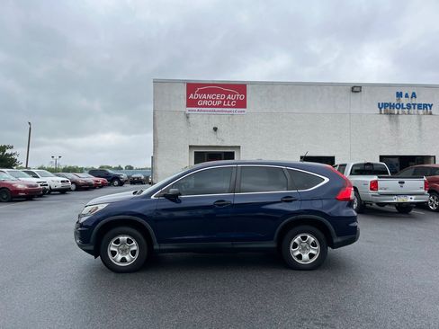 Used 2015 Honda CR-V LX image 5