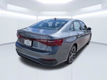 Used 2025 Volkswagen Jetta SE