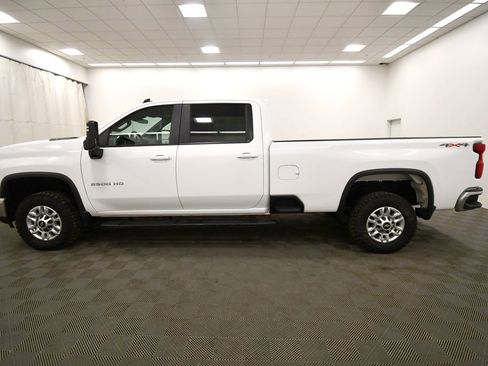 Used 2024 Chevrolet Silverado 2500 LT image 4