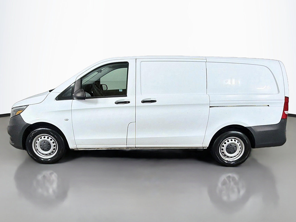 Used 2022 Mercedes-Benz Metris image 9