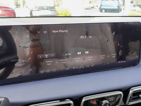 New 2026 Nissan Sentra SL image 5