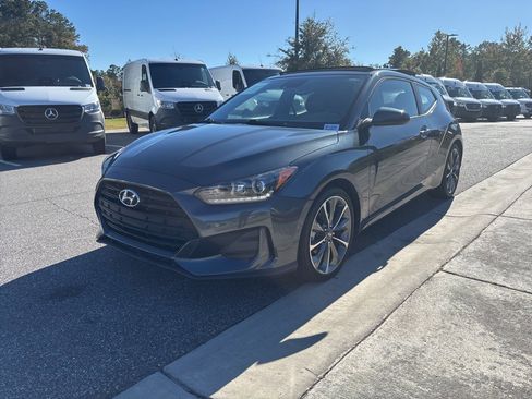 Used 2020 Hyundai Veloster 2.0 Premium image 9