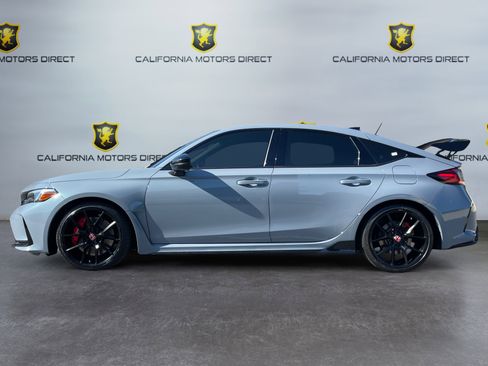 Used 2024 Honda Civic Type R image 8