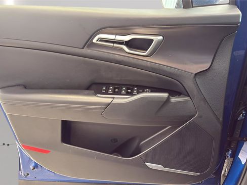 Used 2023 Kia Sportage EX image 20