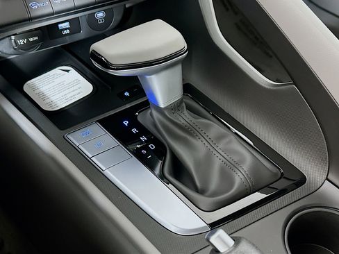 New 2026 Hyundai Elantra Sport FWD image 16