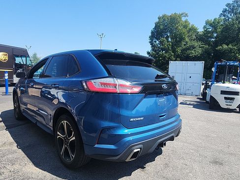 Used 2019 Ford Edge ST w/ Convenience Package AWD/4WD image 3