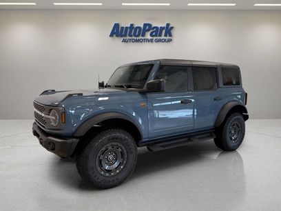 New 2025 Ford Bronco Badlands w/ Sasquatch Package
