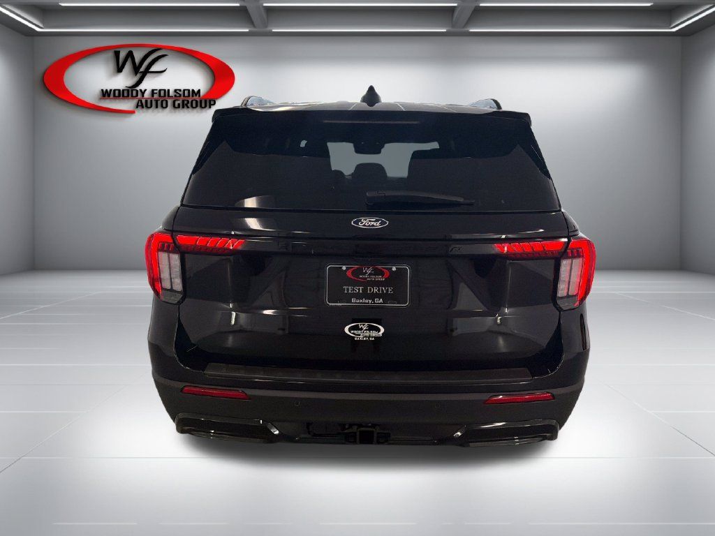 New 2027 Ford Explorer ST-Line w/ Premium Package RWD image 7