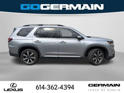 Used 2023 Honda Pilot Elite image 6