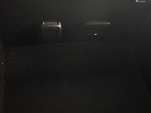 Used 2018 Chevrolet Silverado 1500 LT w/ All Star Edition image 32