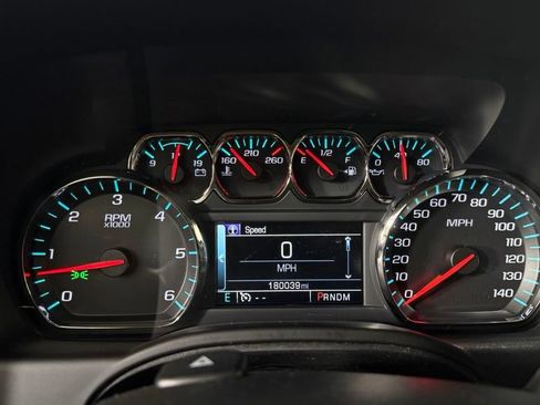 Used 2016 Chevrolet Suburban LT AWD/4WD image 19