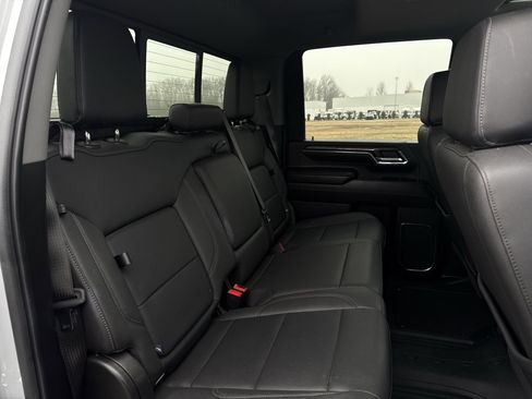 Used 2024 Chevrolet Silverado 2500 LTZ w/ LTZ Plus Package image 28