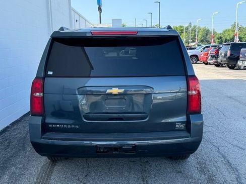 Used 2020 Chevrolet Suburban LT AWD/4WD image 7