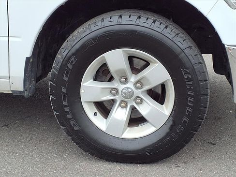 Used 2023 RAM 1500 Classic SLT w/ Protection Group image 9