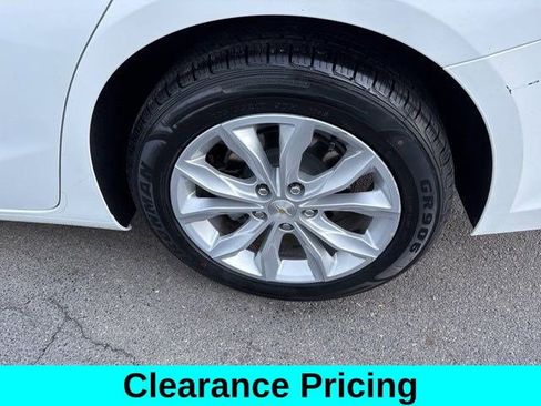 Used 2023 Chevrolet Malibu LT image 45