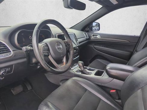 Used 2019 Jeep Grand Cherokee Altitude RWD image 5