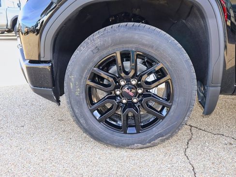 New 2026 GMC Sierra 1500 Pro w/ Graphite Edition image 29