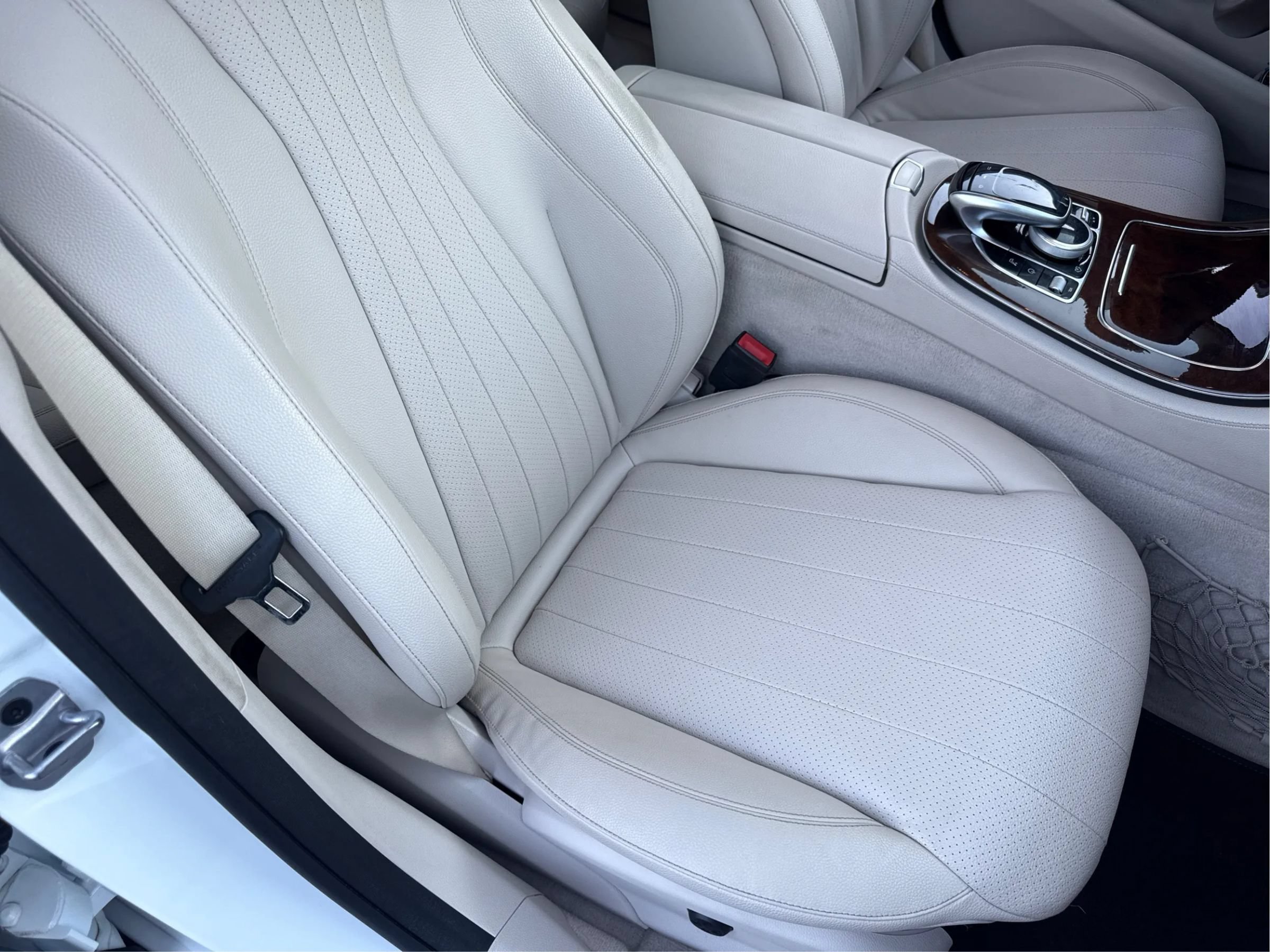 Used 2019 Mercedes-Benz E 450 4MATIC Wagon image 19