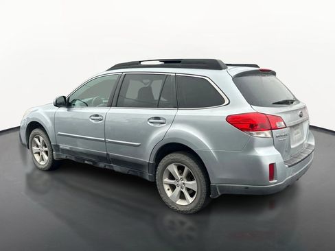 Used 2013 Subaru Outback 2.5i Premium AWD/4WD image 5