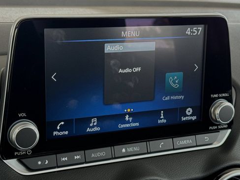 Certified 2025 Nissan Sentra SV FWD image 17