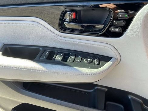 Used 2024 Honda Odyssey Touring image 34