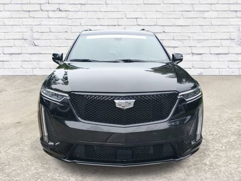Certified 2023 Cadillac XT6 Sport w/ LPO, ONYX Package AWD/4WD image 6
