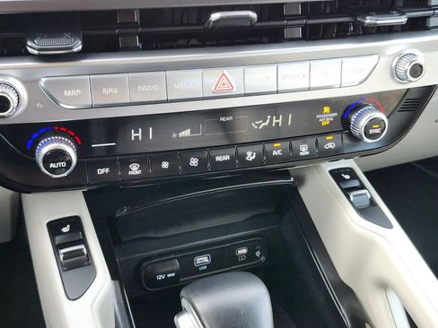 Used 2024 Kia Telluride S w/ S Sunroof Package image 23