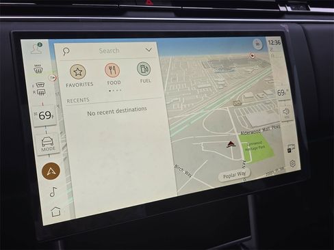 New 2025 Land Rover Range Rover SE image 23