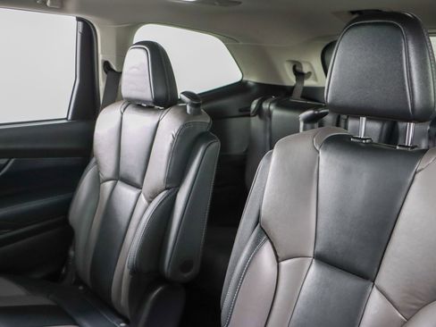 Used 2022 Subaru Ascent Onyx Edition image 25