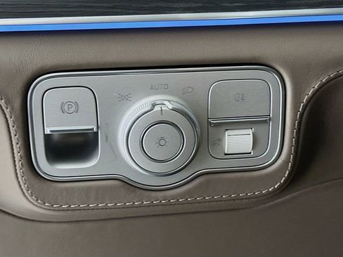 New 2026 Mercedes-Benz Maybach GLS 600 Maybach GLS 600 image 10