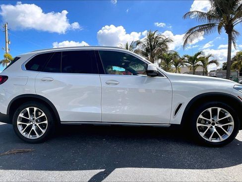 Used 2021 BMW X5 xDrive40i w/ Premium Package AWD/4WD image 30