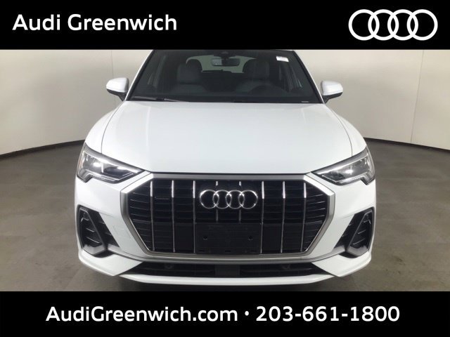 Used 2024 Audi Q3 2.0T Premium AWD/4WD image 2
