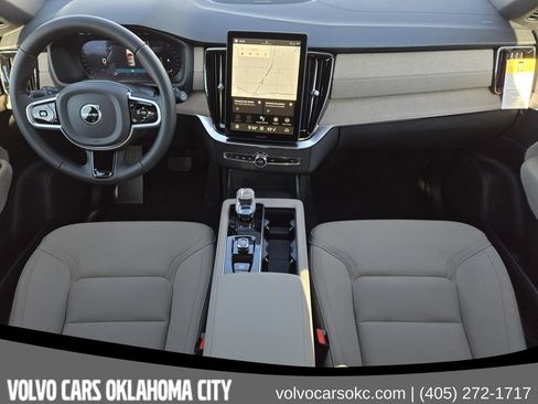 Used 2026 Volvo XC90 B6 Plus AWD/4WD image 26