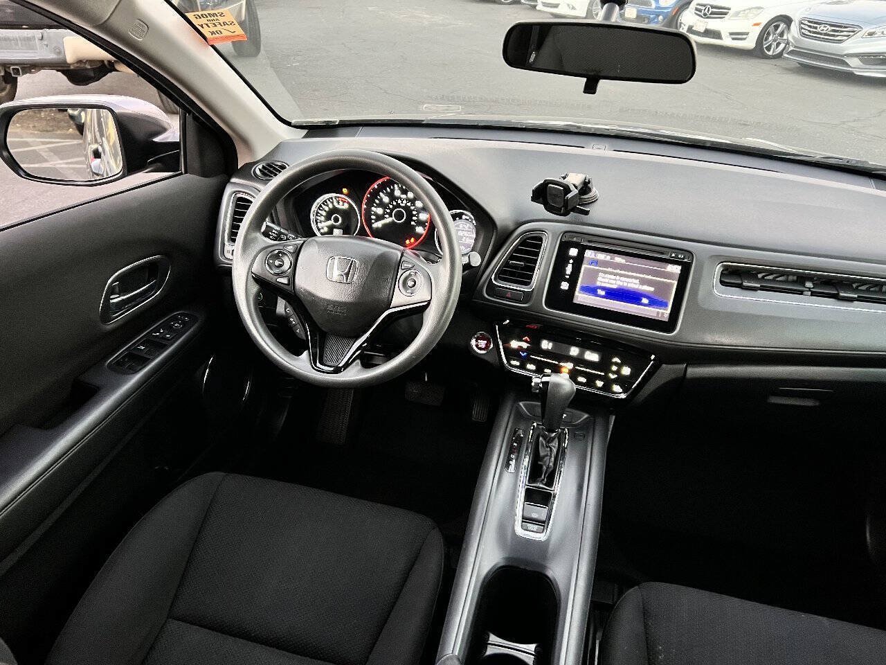 Used 2017 Honda HR-V EX image 14