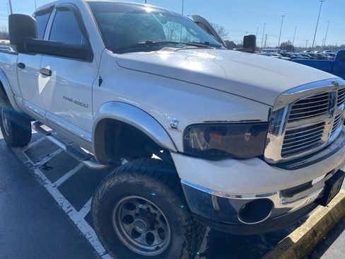 Used 2005 Dodge Ram 2500 Truck SLT image 5