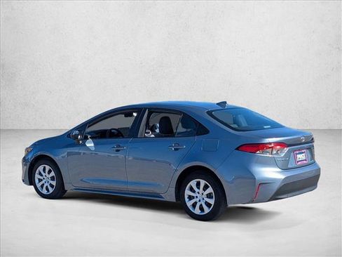 Used 2023 Toyota Corolla LE image 8