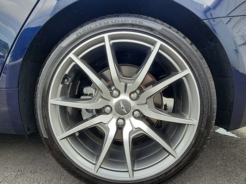 Used 2023 Genesis G70 2.0T AWD/4WD image 9