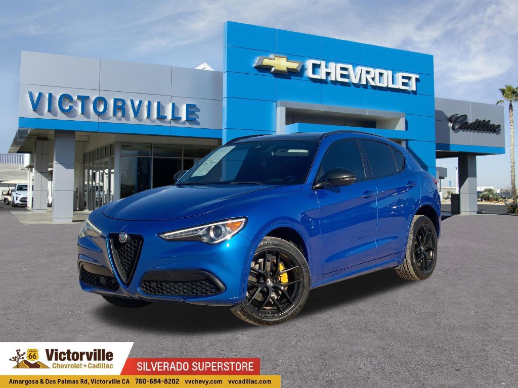 Used 2020 Alfa Romeo Stelvio Ti Sport w/ Quick Order Package 22S Sport AWD/4WD image 1