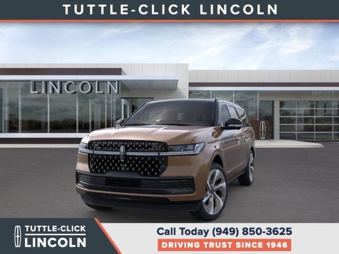 New 2025 Lincoln Navigator L Black Label w/ Black Label Special Edition image 2